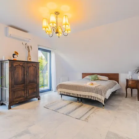 Villa Lasko - Wildlife Phototherapy - 4 Luksusowe, Klimatyzowane Wille, Z Dostepem Do Oddalonego O 5 Min Spacerem Prywatnego Terenu Rekreacyjnego *