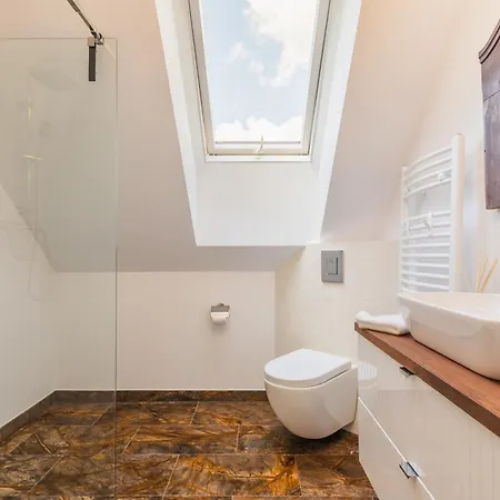 Villa Lasko - Wildlife Phototherapy - 4 Luksusowe, Klimatyzowane Wille, Z Dostepem Do Oddalonego O 5 Min Spacerem Prywatnego Terenu Rekreacyjnego Bierzwnik