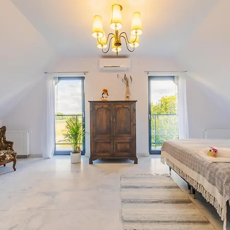 Lasko - Wildlife Phototherapy - 4 Luksusowe, Klimatyzowane Wille, Z Dostepem Do Oddalonego O 5 Min Spacerem Prywatnego Terenu Rekreacyjnego Villa