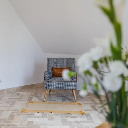 Villa Lasko - Wildlife Phototherapy - 4 Luksusowe, Klimatyzowane Wille, Z Dostepem Do Oddalonego O 5 Min Spacerem Prywatnego Terenu Rekreacyjnego *