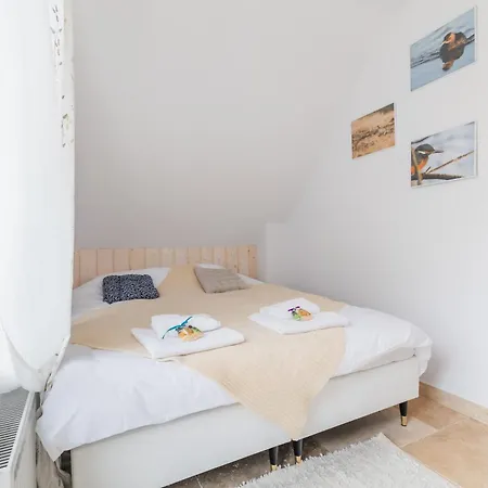 Villa Lasko - Wildlife Phototherapy - 4 Luksusowe, Klimatyzowane Wille, Z Dostepem Do Oddalonego O 5 Min Spacerem Prywatnego Terenu Rekreacyjnego